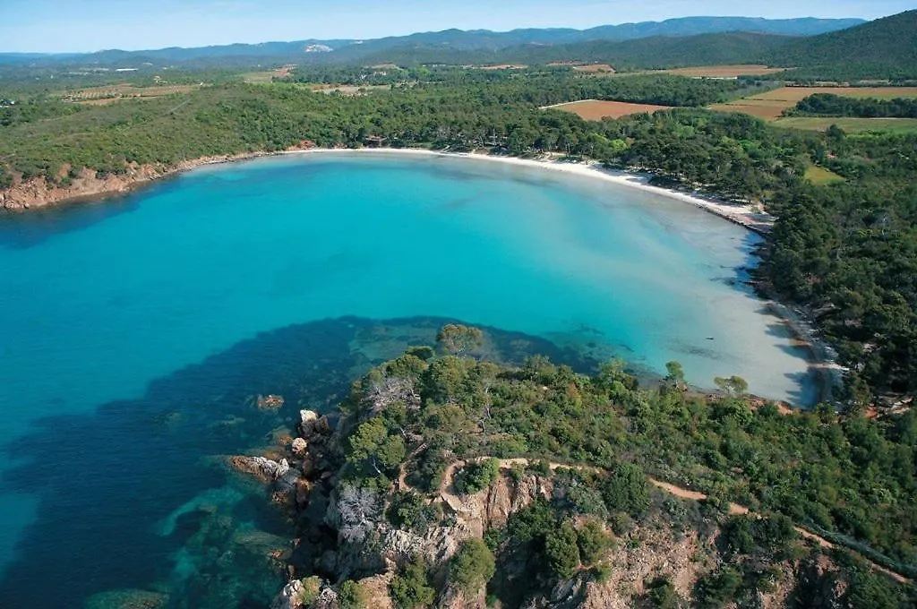 Villa Les Romarins Pour 8 Personnes Avec Vue Mer Panoramique Et Piscine Chauffee A La Londe-Les-Maures